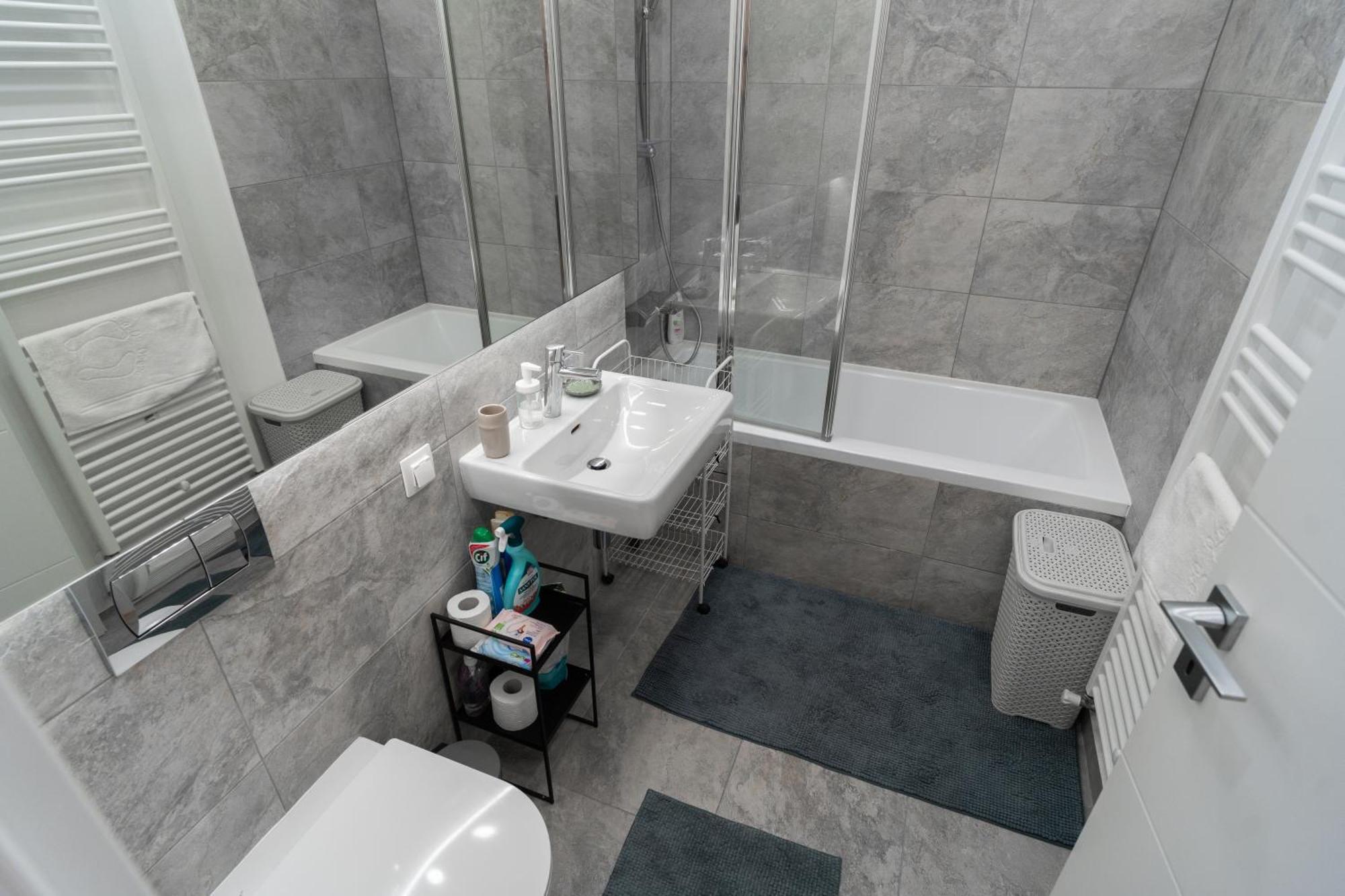 Lagoon Park Apartments With Beach View بوخارست المظهر الخارجي الصورة
